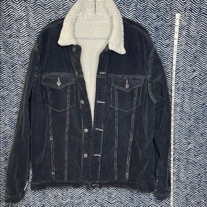 Men's Classic Black Sherpa-Lined Jacket